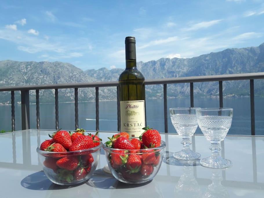 2Br Apartment With Pool Kotor Exteriér fotografie