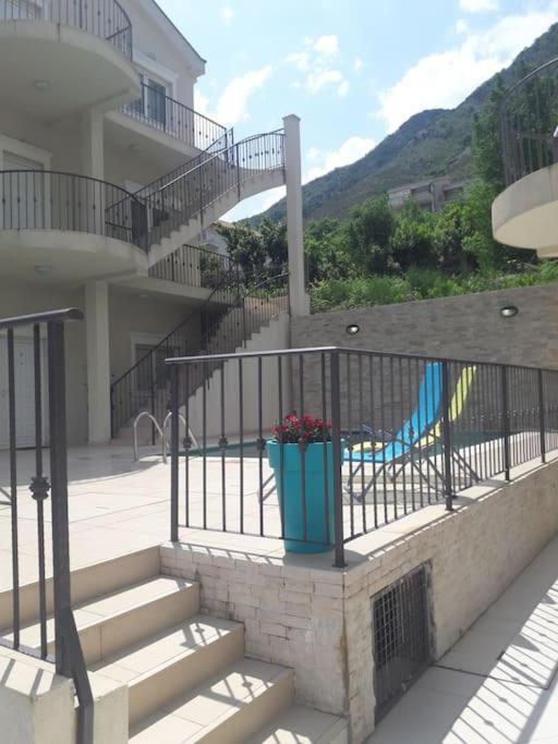 2Br Apartment With Pool Kotor Exteriér fotografie